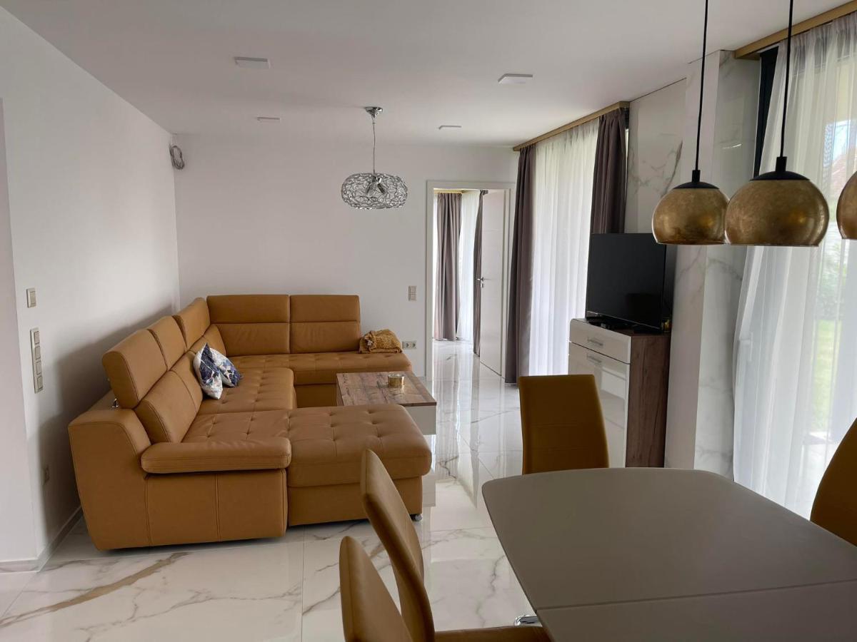 Luxury Apartments In Balatonalmadi, Almadi Lux Apartman III - Pure Gold Dış mekan fotoğraf